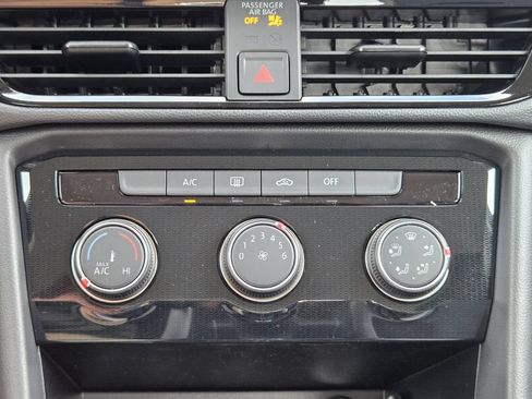 New 2026 Volkswagen Taos S FWD image 18