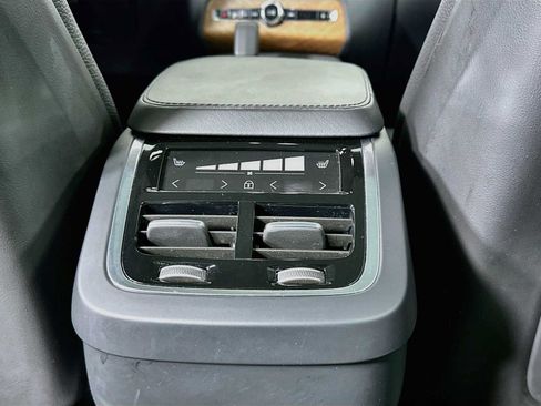 Used 2023 Volvo XC90 B5 Plus w/ Protection Package Premier AWD/4WD image 24