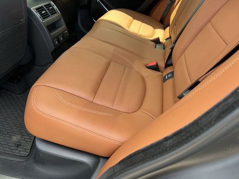 Certified 2026 Jaguar F-PACE R-Dynamic S AWD/4WD image 30