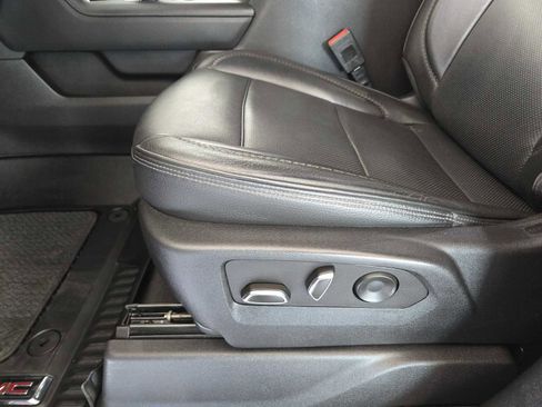 Used 2022 GMC Sierra 1500 Denali image 25