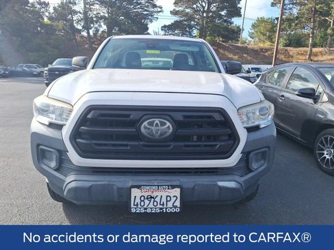 Used 2018 Toyota Tacoma SR RWD image 2