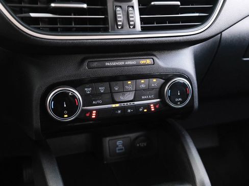 Used 2022 Ford Escape SEL image 42