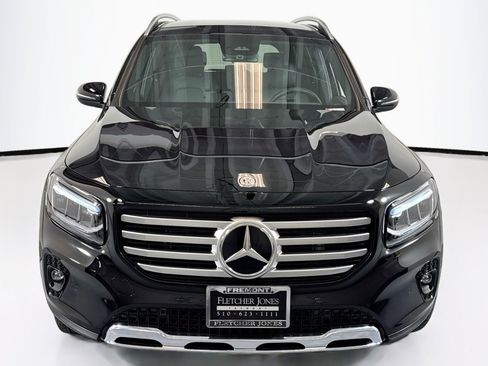 Certified 2025 Mercedes-Benz GLB 250 image 2
