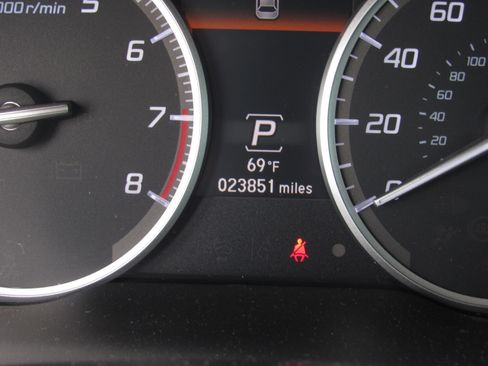 Used 2021 Acura ILX w/ Premium Package image 24