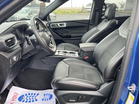 Certified 2022 Ford Explorer ST image 7