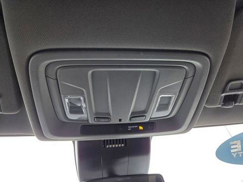 Used 2022 GMC Sierra 1500 Pro w/ Pro Value Package image 26