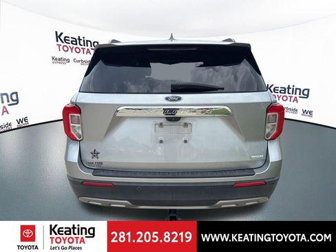 Used 2020 Ford Explorer XLT w/ Equipment Group 202A RWD image 6