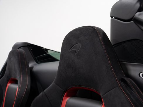 Used 2021 McLaren 720S Performance RWD image 51