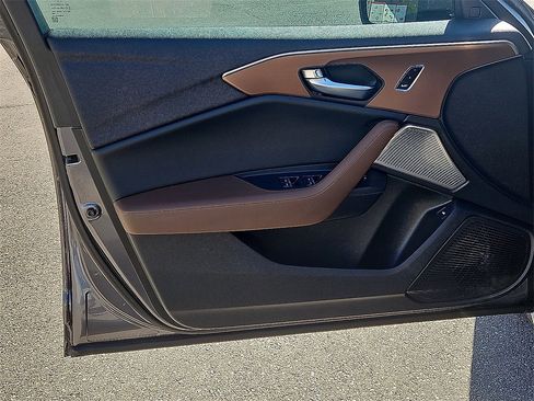 Used 2022 Acura TLX w/ Technology Package image 17