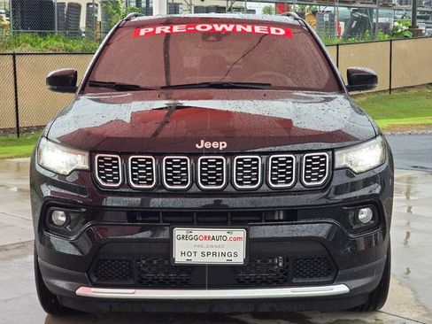 Used 2025 Jeep Compass Limited AWD/4WD image 8