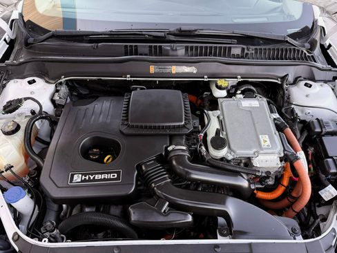 Used 2019 Ford Fusion SE image 44