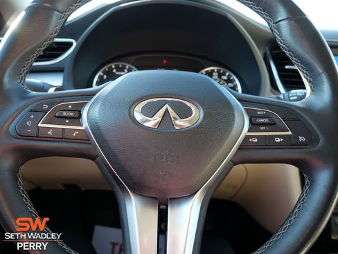 Used 2019 INFINITI QX50 Luxe w/ Navigation Package image 15