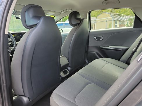 Used 2025 Kia K4 FWD image 10