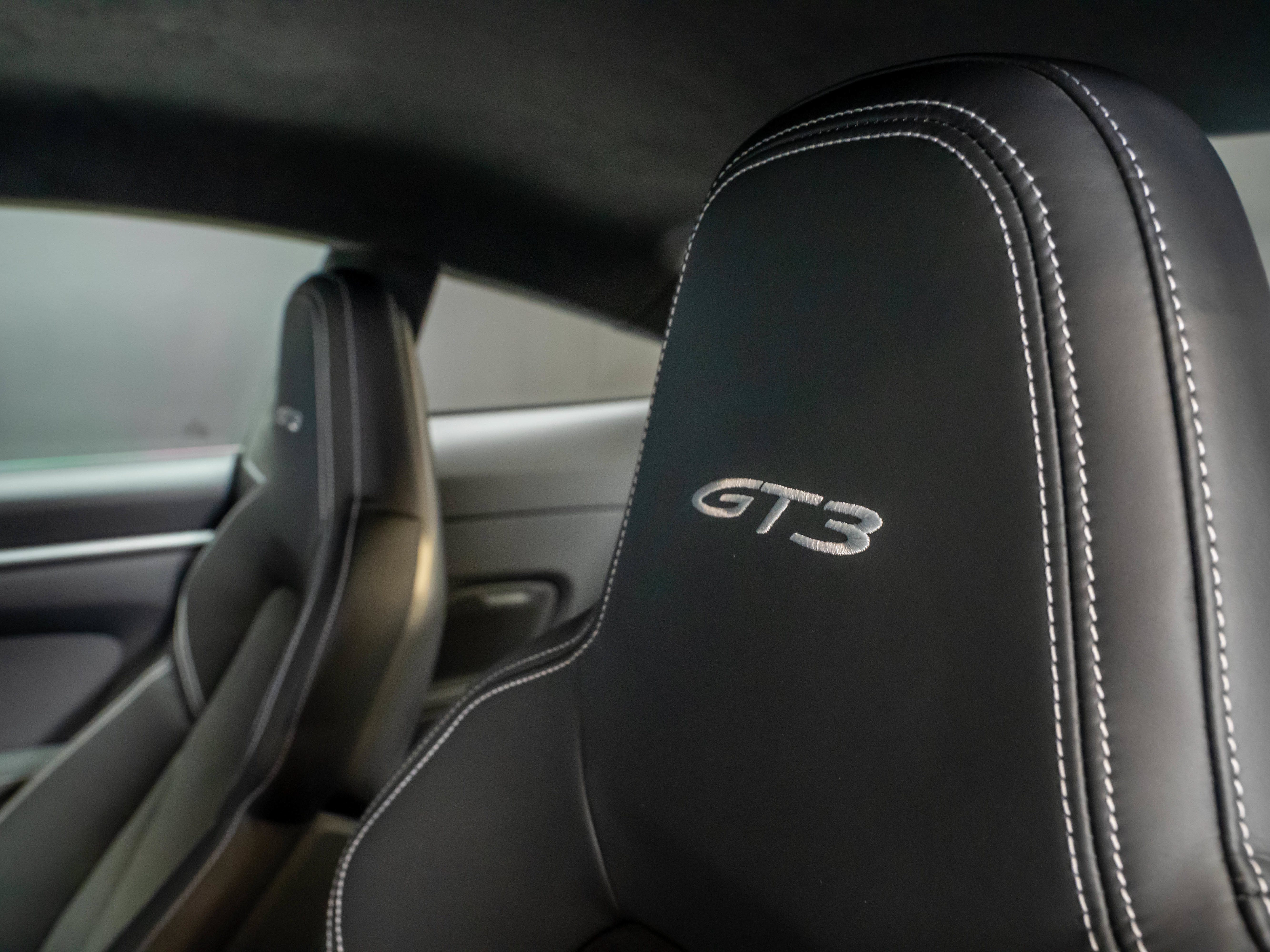 Used 2022 Porsche 911 GT3 RWD image 34