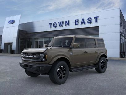 New 2025 Ford Bronco Outer Banks