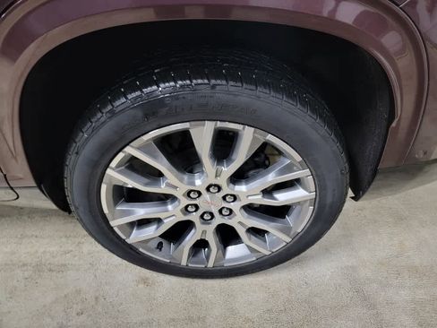 Certified 2024 GMC Acadia Denali w/ Super Cruise Package image 6