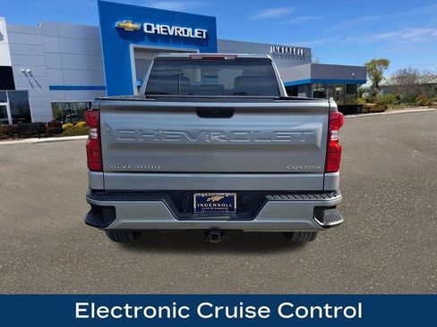 Used 2024 Chevrolet Silverado 1500 Custom image 28