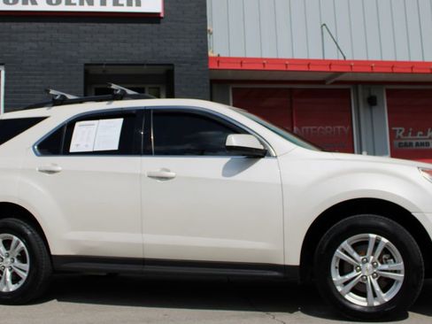 Used 2015 Chevrolet Equinox LT w/ Driver Convenience Package image 11