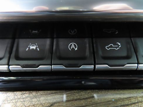 Used 2023 Chevrolet Silverado 1500 RST image 50