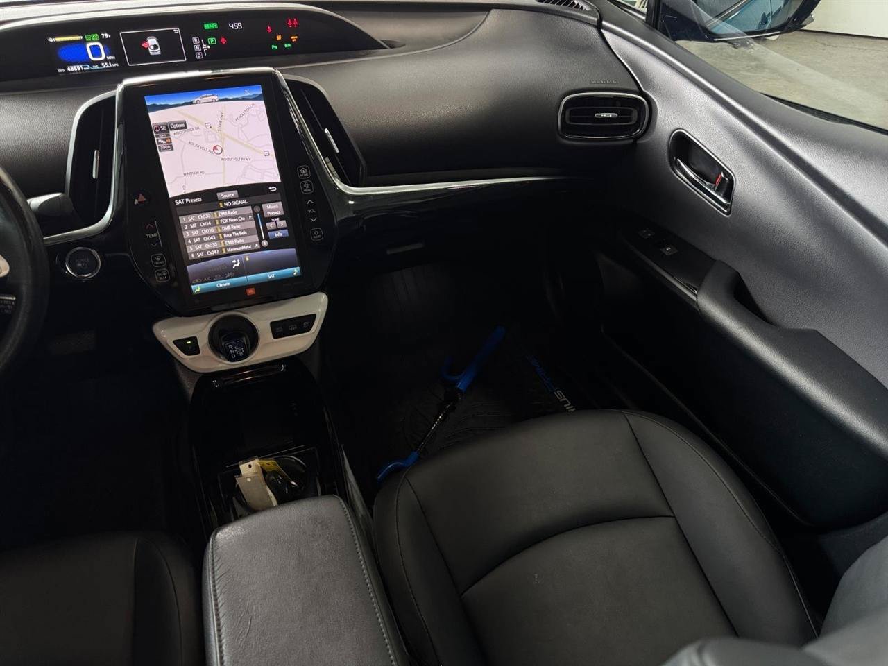 Used 2018 Toyota Prius Prime Advanced FWD image 6