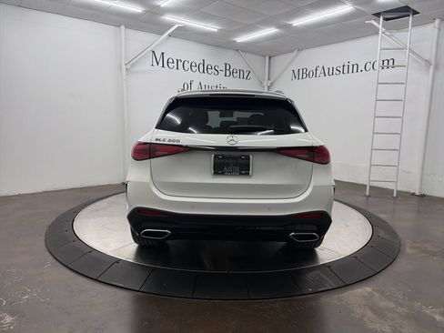 Used 2026 Mercedes-Benz GLC 300 image 6