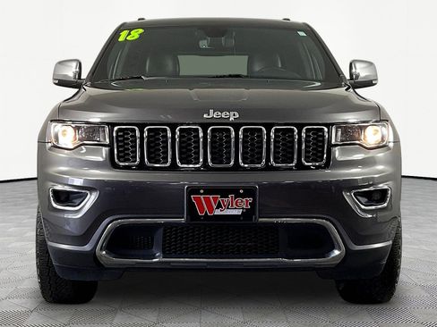 Used 2018 Jeep Grand Cherokee Limited w/ Trailer Tow Group IV AWD/4WD image 2