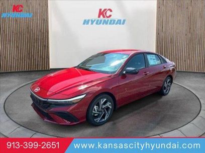 New 2025 Hyundai Elantra SEL