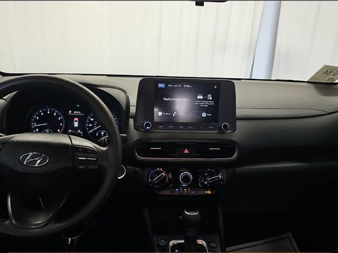 Used 2023 Hyundai Kona SEL AWD/4WD image 11