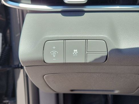 New 2025 Hyundai Elantra Sport FWD image 15