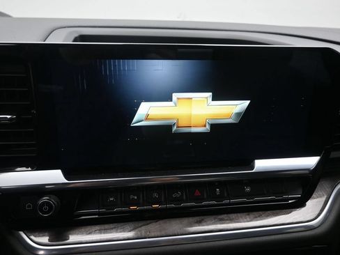 Used 2022 Chevrolet Silverado 1500 LTZ RWD image 14