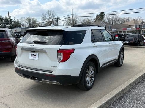 Used 2021 Ford Explorer XLT w/ Equipment Group 202A image 6