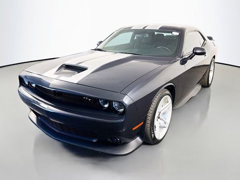 Used 2019 Dodge Challenger R/T w/ Blacktop Package image 4