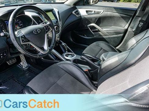 Used 2016 Hyundai Veloster w/ Option Group 03 image 16