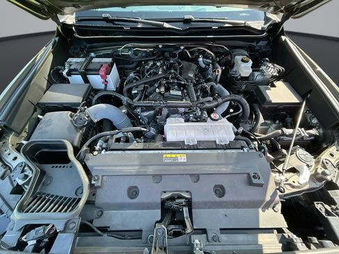 Certified 2025 Toyota Tacoma TRD Sport RWD image 31