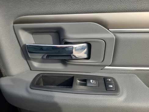 Used 2014 RAM 1500 Big Horn image 34
