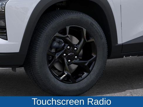 New 2026 Chevrolet Trax LT image 9