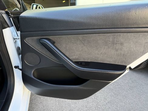 Used 2023 Tesla Model 3 Standard Range RWD image 26