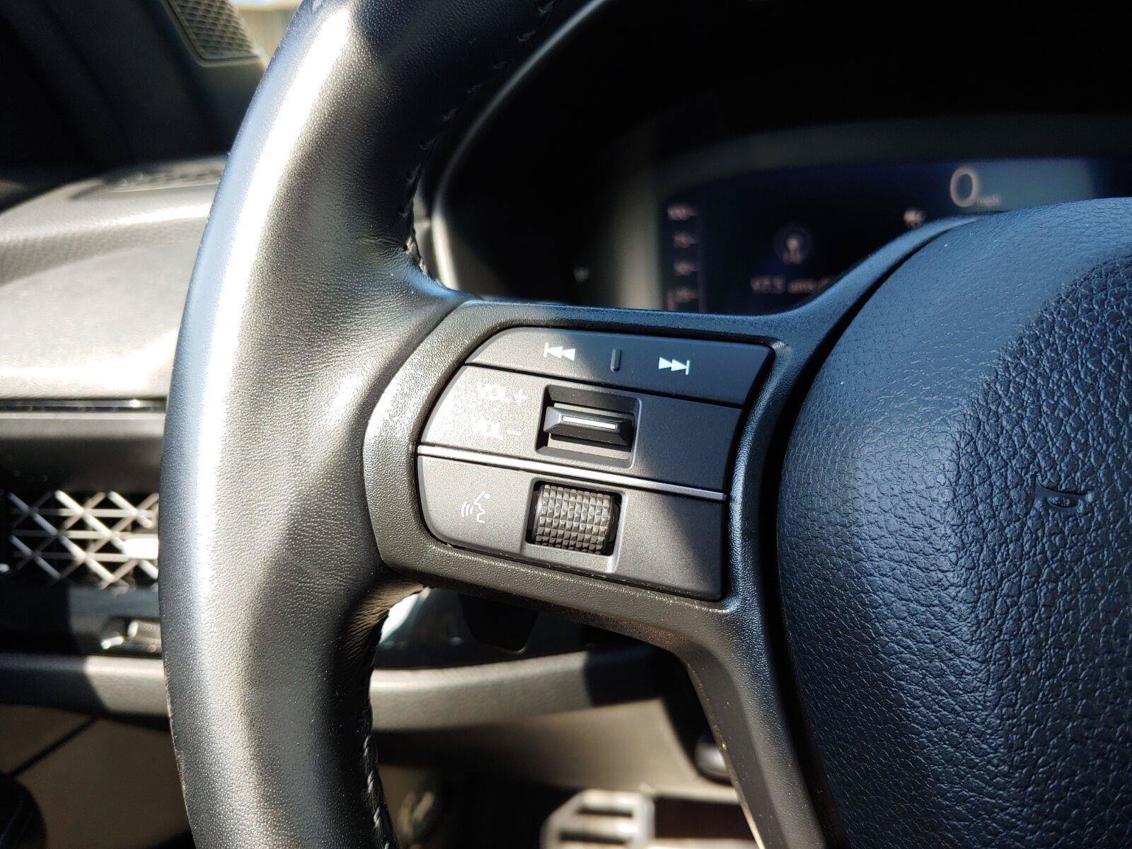 Used 2023 Honda Accord Sport image 15