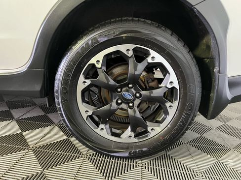 Used 2021 Subaru Crosstrek 2.0i AWD/4WD image 9