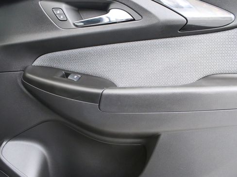 Certified 2023 Chevrolet TrailBlazer LT FWD image 31