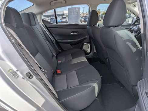Used 2022 Nissan Sentra SV FWD image 20