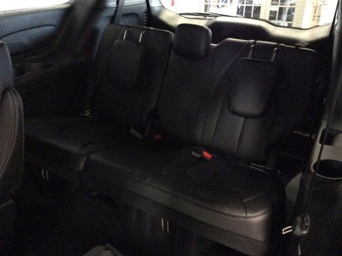 New 2025 Chrysler Voyager LX FWD image 35