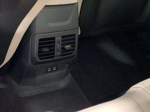 Used 2026 BMW M235i xDrive w/ Technology Package image 30