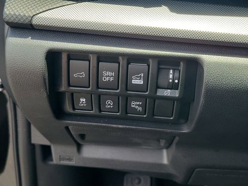 Used 2020 Subaru Forester Limited w/ Popular Package #3 AWD/4WD image 25