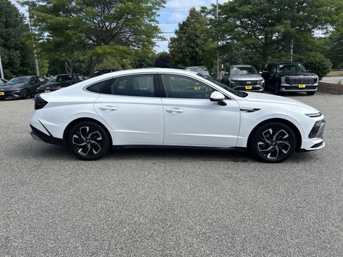 Certified 2025 Hyundai Sonata SEL FWD image 4