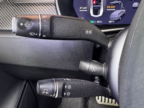 Used 2021 Tesla Model S Performance image 24