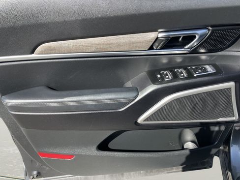 Used 2021 Kia Telluride EX w/ EX Premium Package image 25
