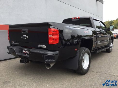 Used 2016 Chevrolet Silverado 3500 High Country w/ Duramax Plus Package image 10