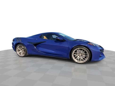 New 2025 Chevrolet Corvette Z06 image 17