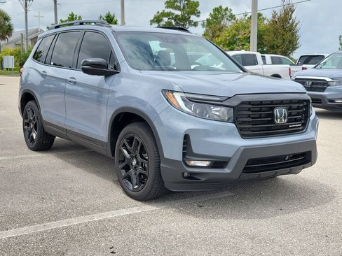 Used 2025 Honda Passport Black Edition image 34